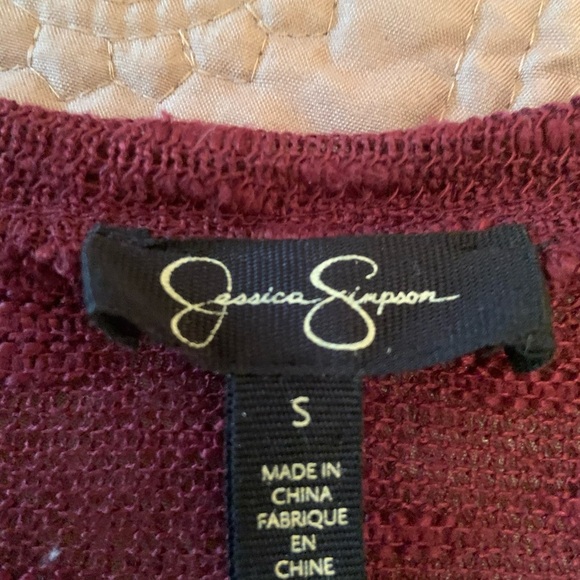 Jessica Simpson Sweater in Burgundy, long sleeves - Picture 7 of 9